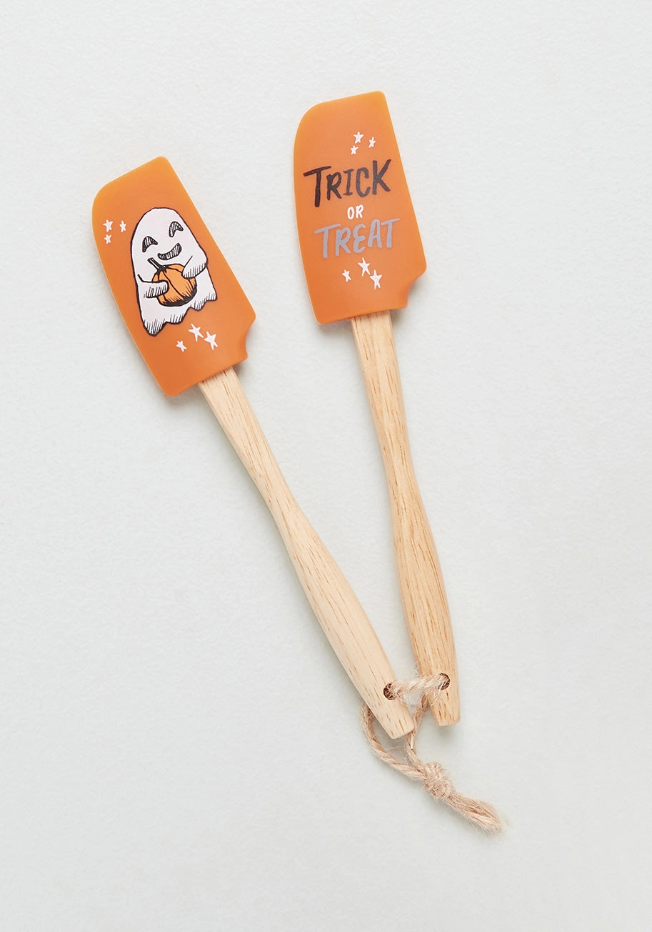 Here For the Treats and Boos Spatula Set
