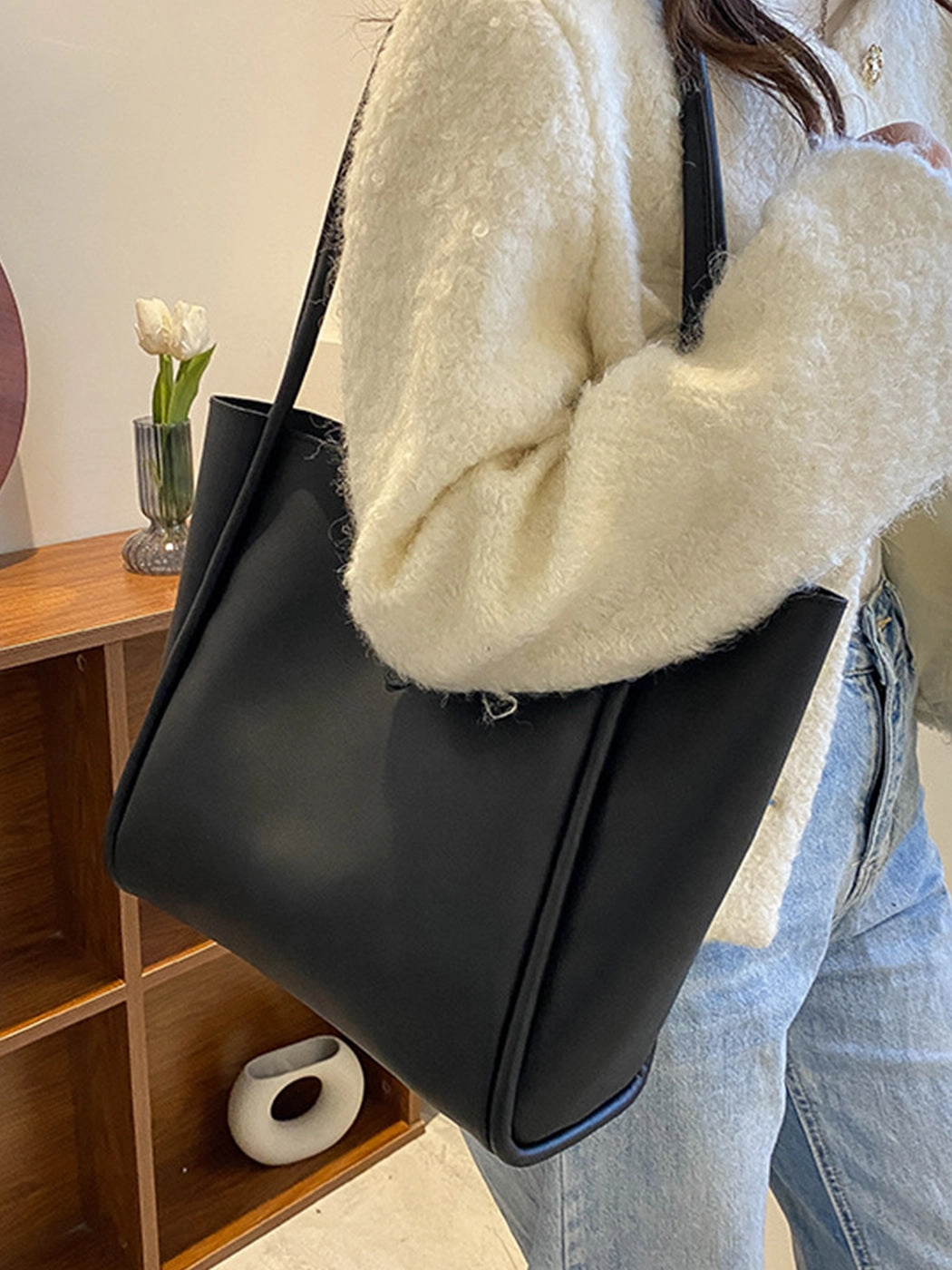Solid Color PU Portable Large Capacity Tote Bag